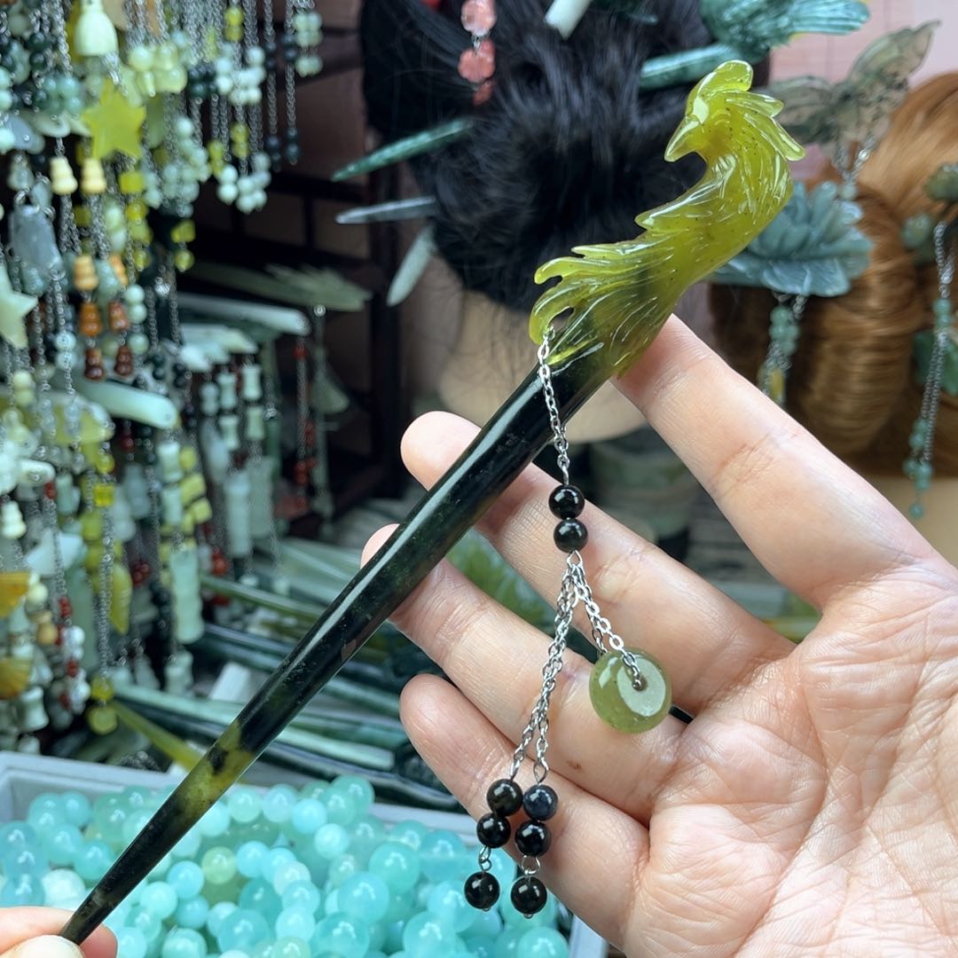 蛇纹石玉发饰未镶嵌双面雕工