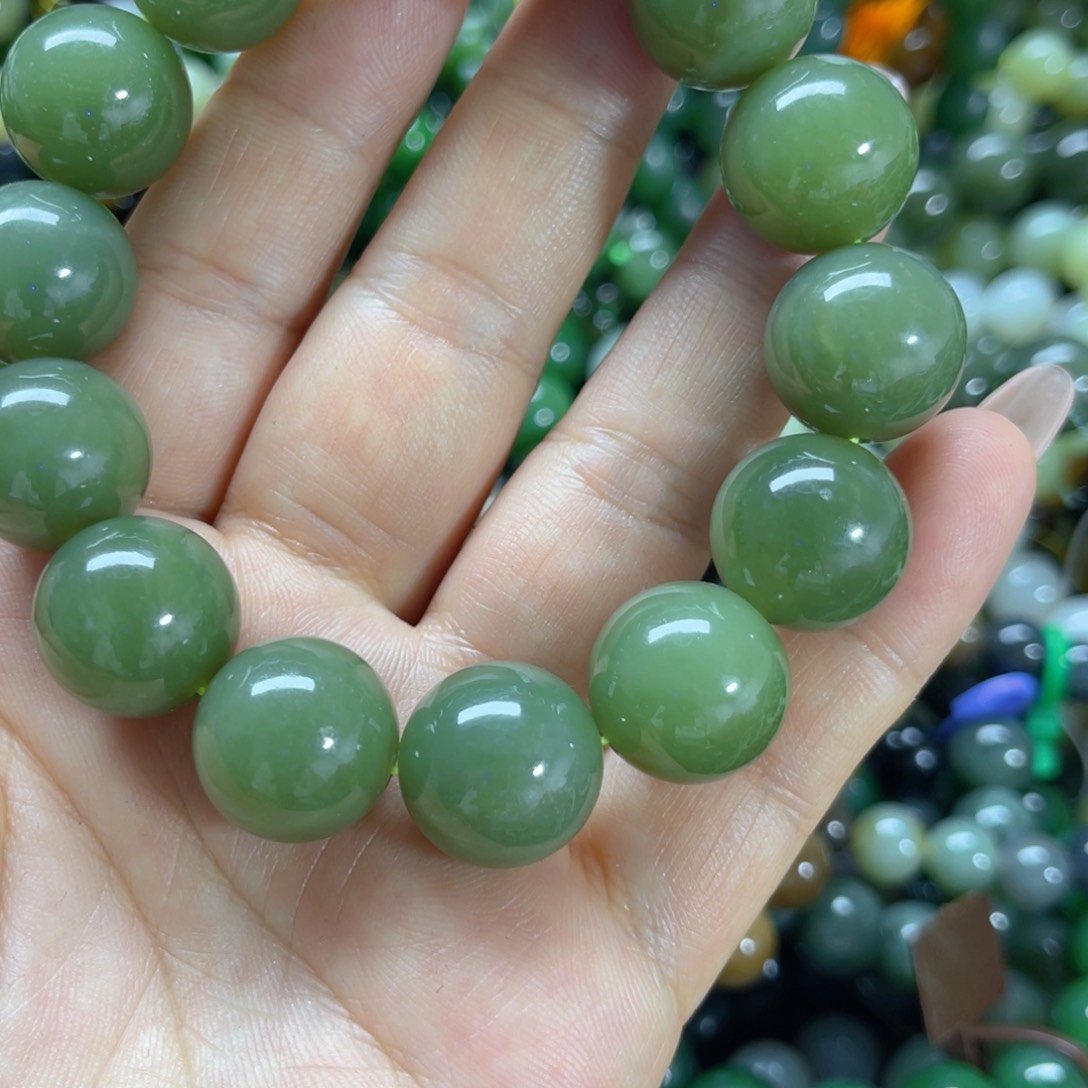 手串未镶嵌和田玉