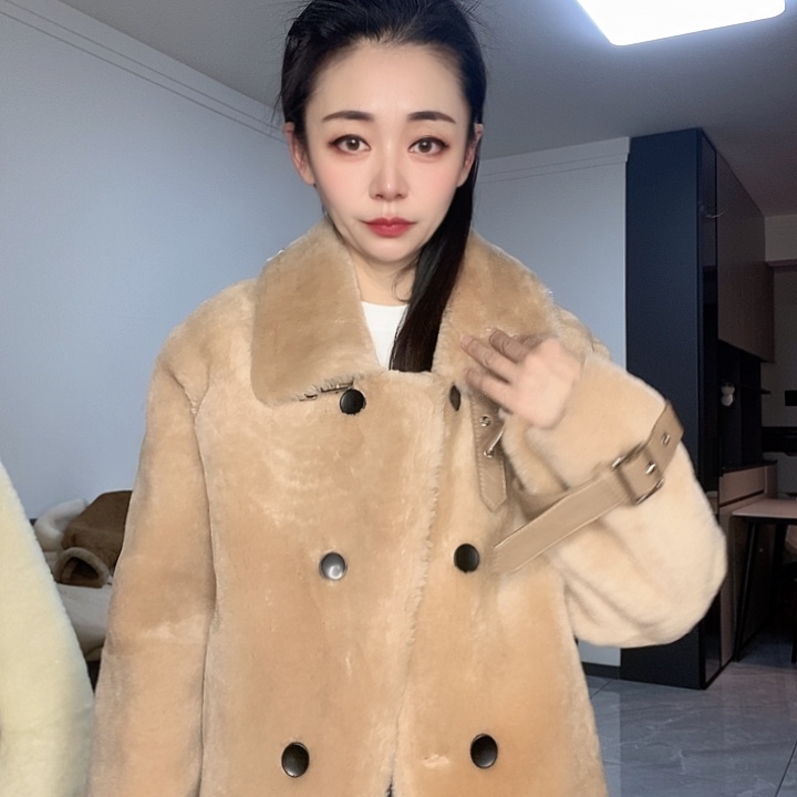 绵羊皮美丽奴皮毛一体M120斤