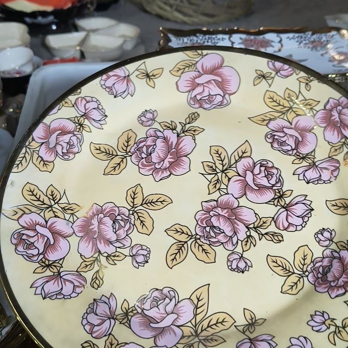 摆件陶瓷默认微瑕。。。。。