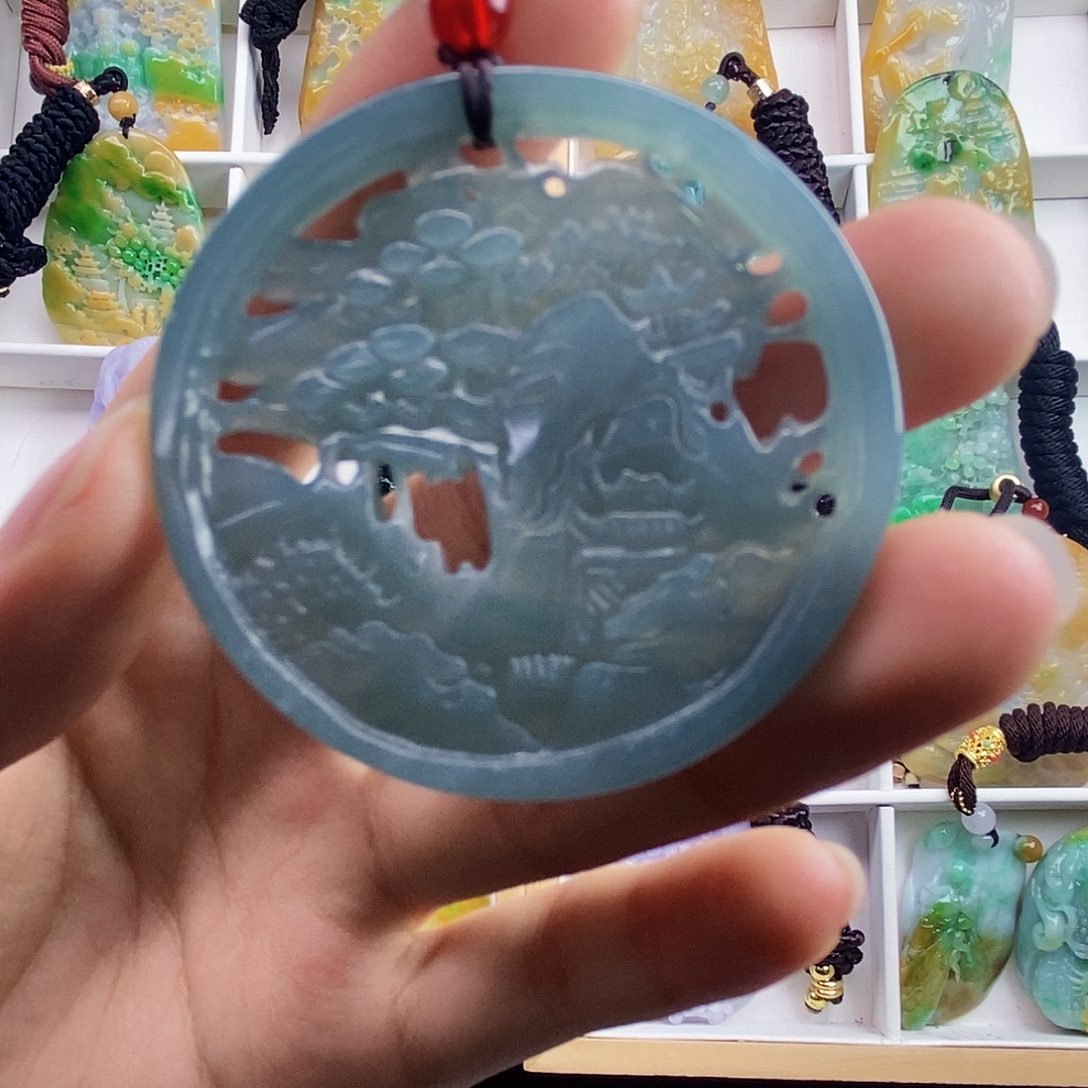 颈饰未镶嵌翡翠翡翠