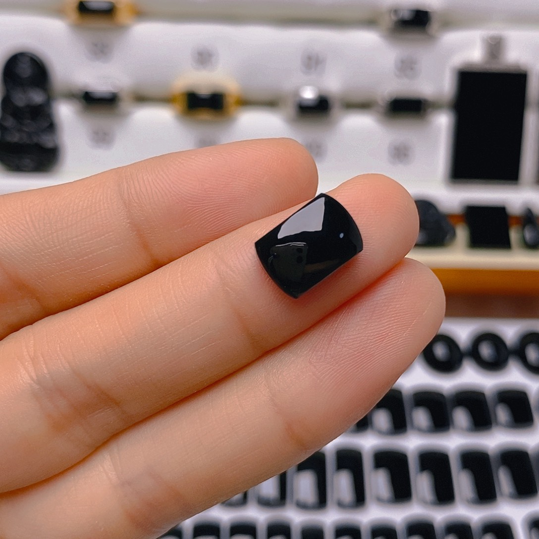 翡翠戒指未镶嵌平***知戒面