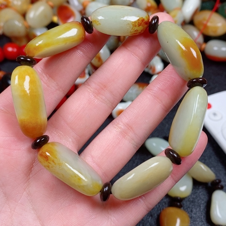 和田玉手链未镶嵌