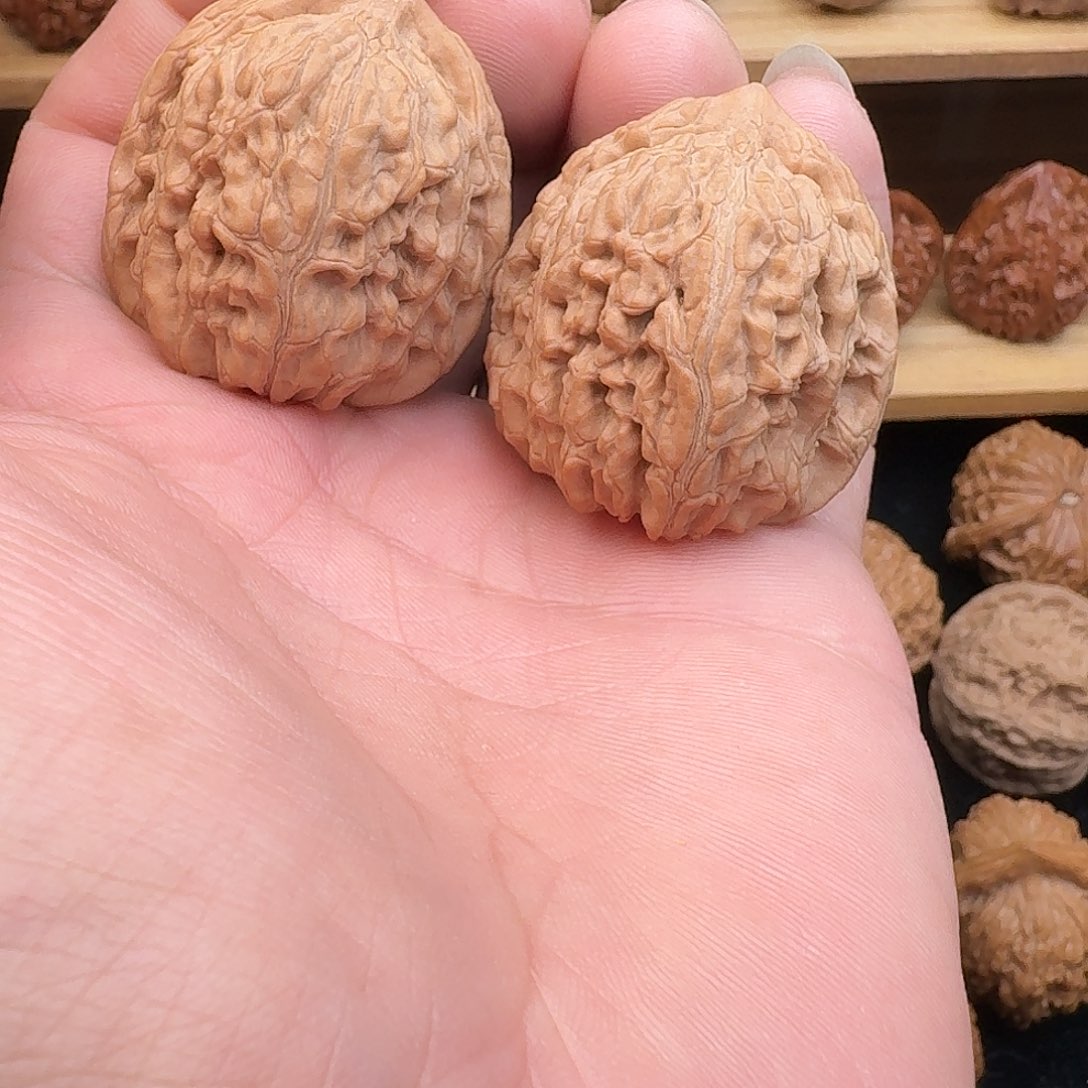 吊坠桃核承德四喜元宝