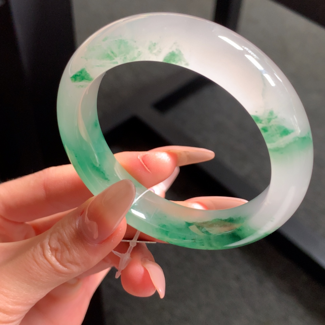 石英质玉未镶嵌手镯