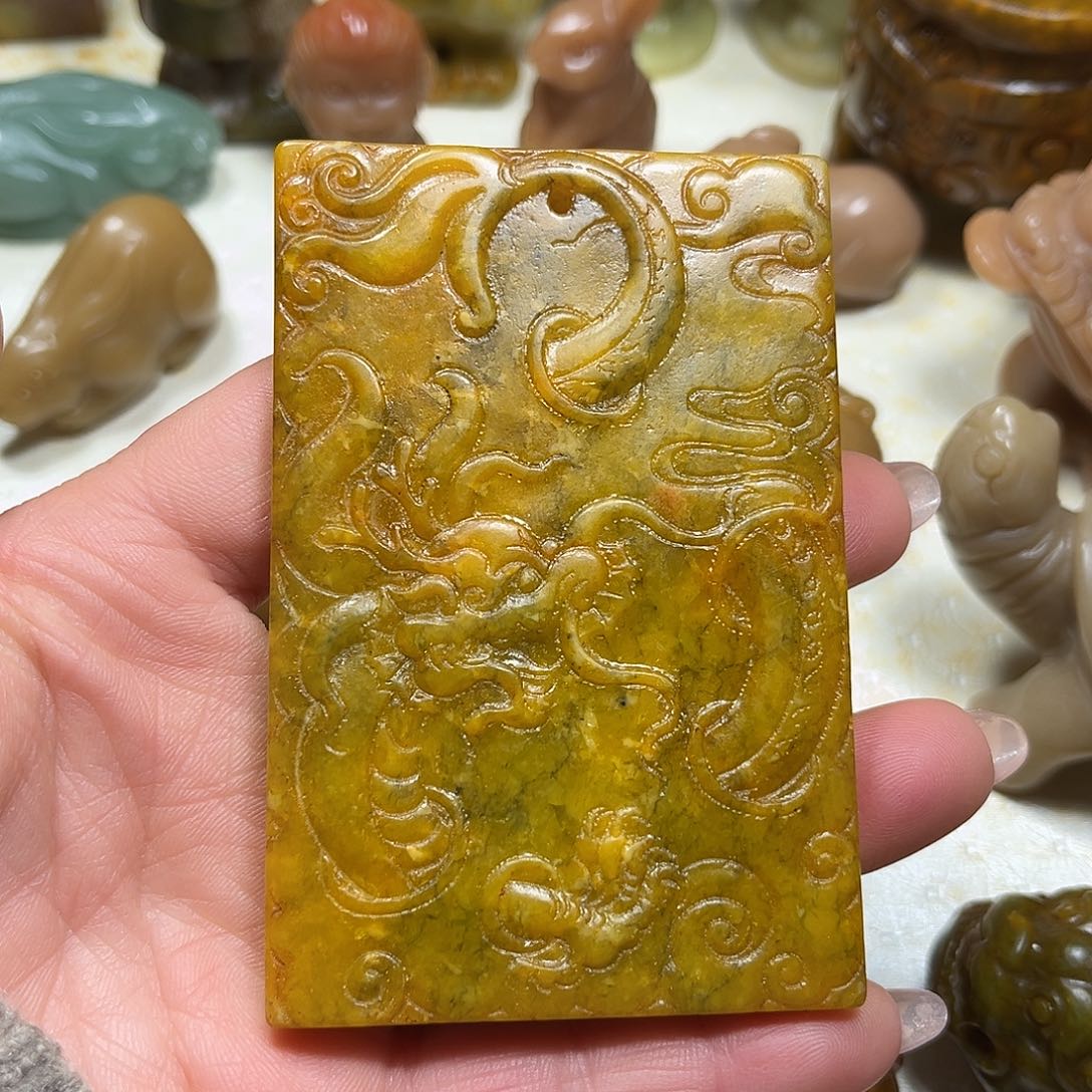 白玉菩提吊坠白玉菩提吊坠