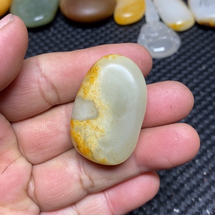 和田玉（白玉）珠宝奇石未镶嵌