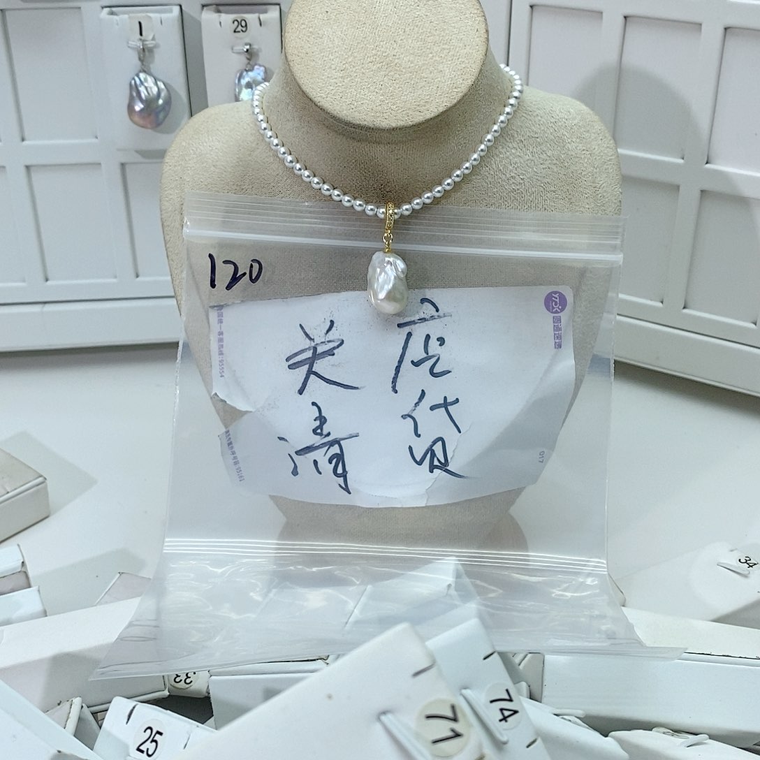 淡水珍珠颈饰合金