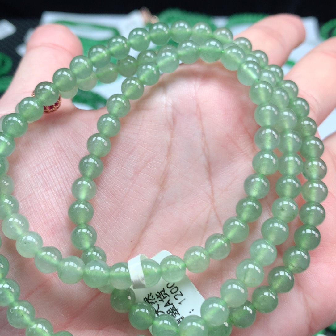 翡翠手链未镶嵌翡翠