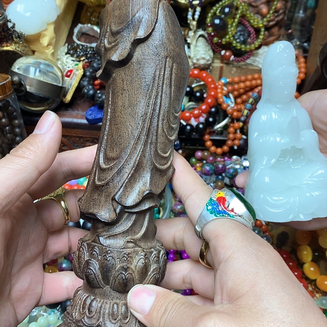 滴血莲花菩提吊坠