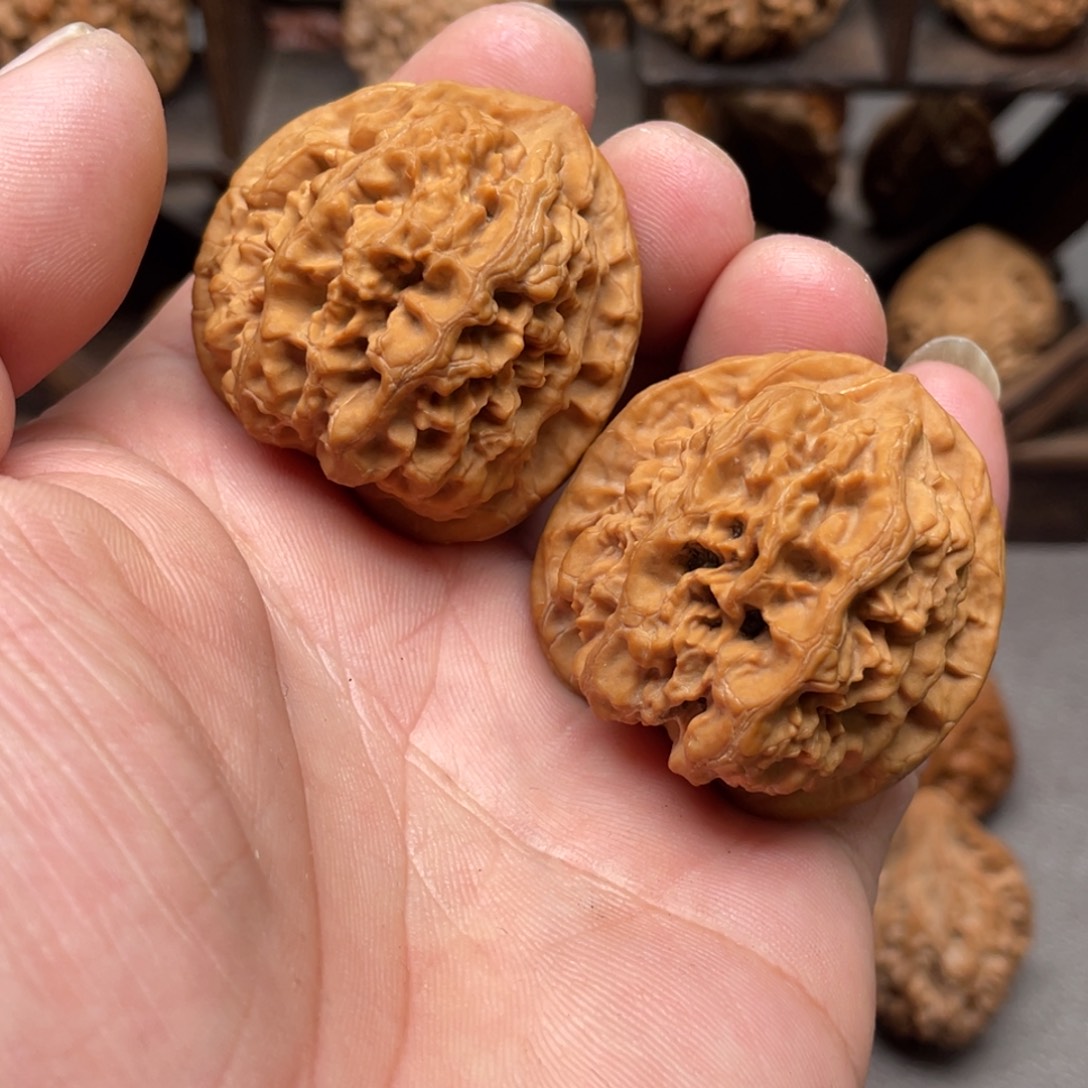 桃核吊坠39全品翻天印马蹄