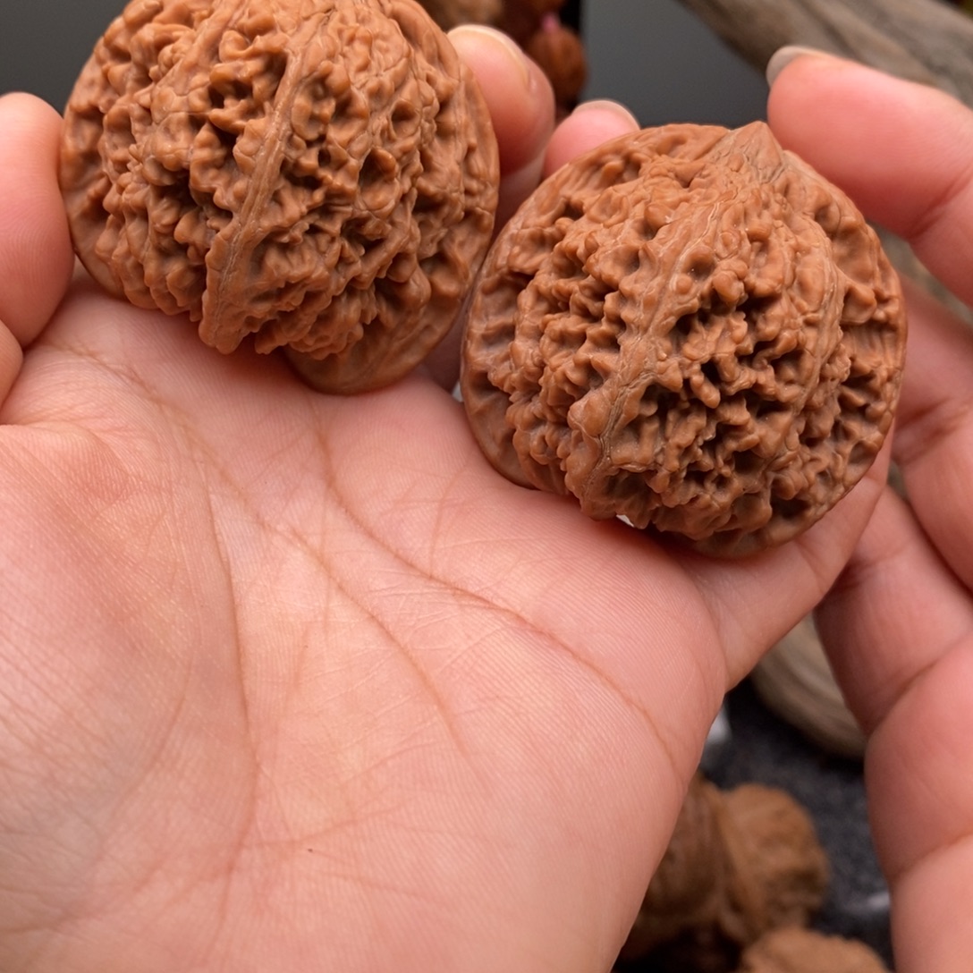 白***地文玩核桃把件111111111111