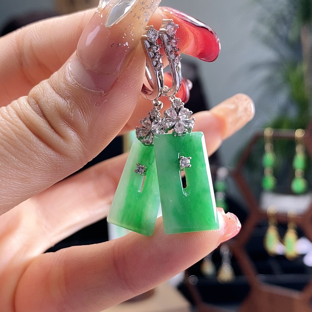 翡翠耳饰银S925镶嵌翡翠