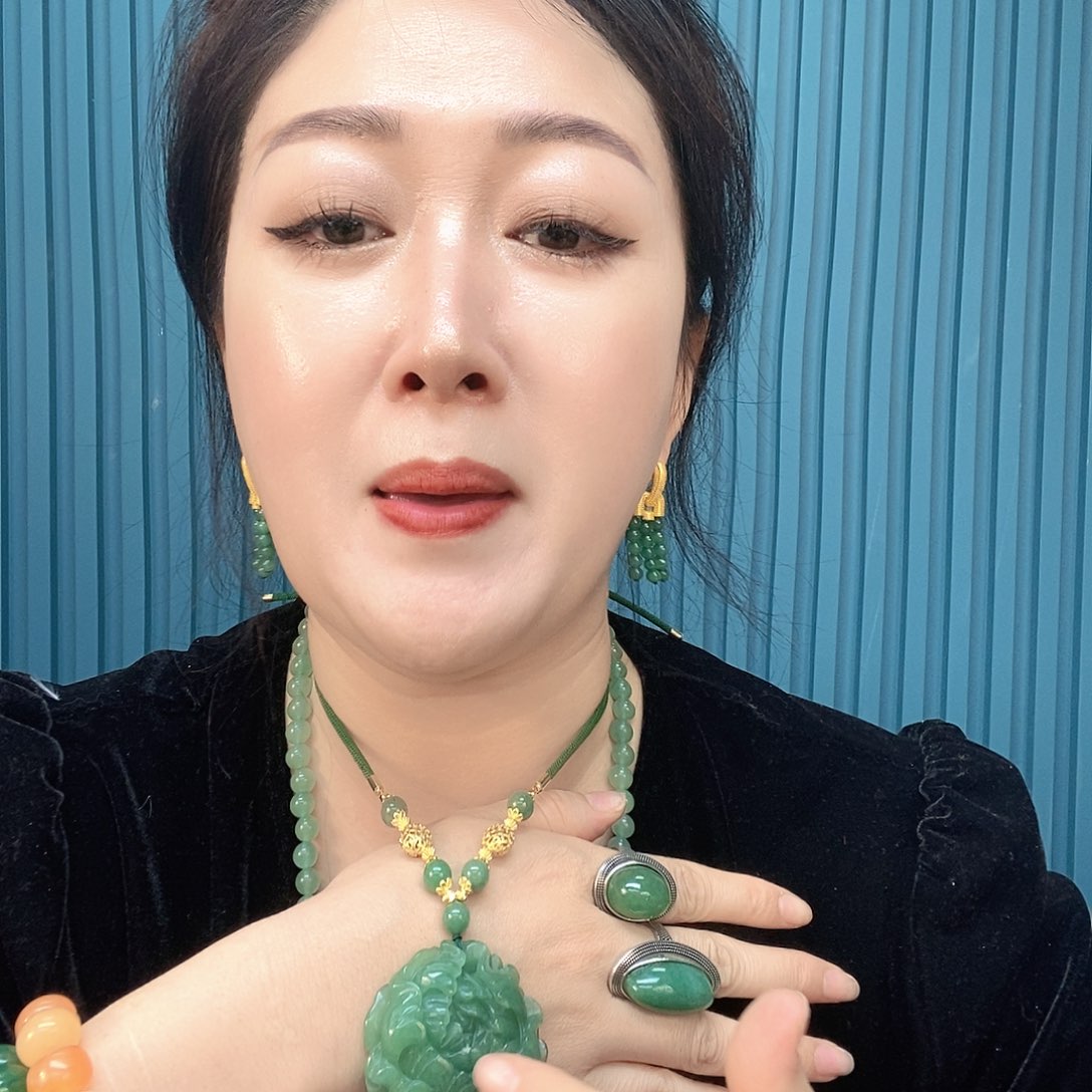 石英质玉手镯合金