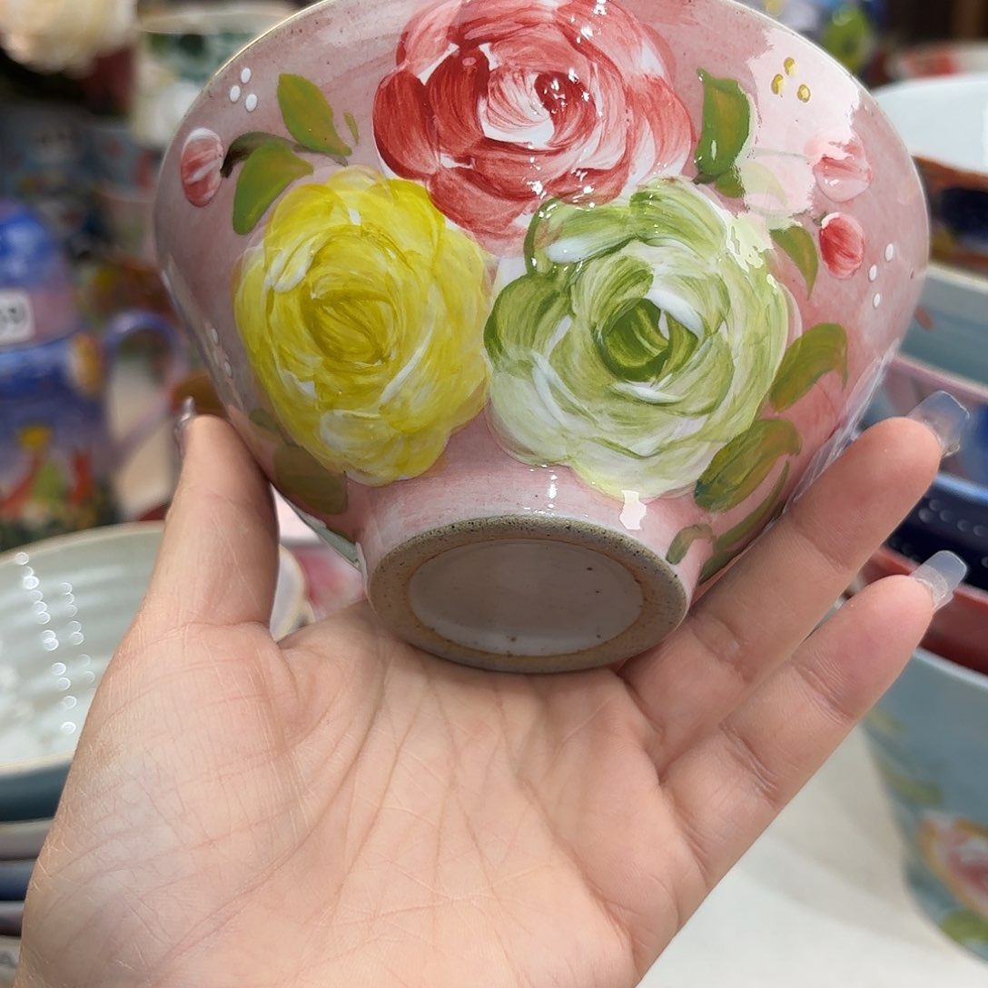 瓷片在干嘛我也要你抱呀