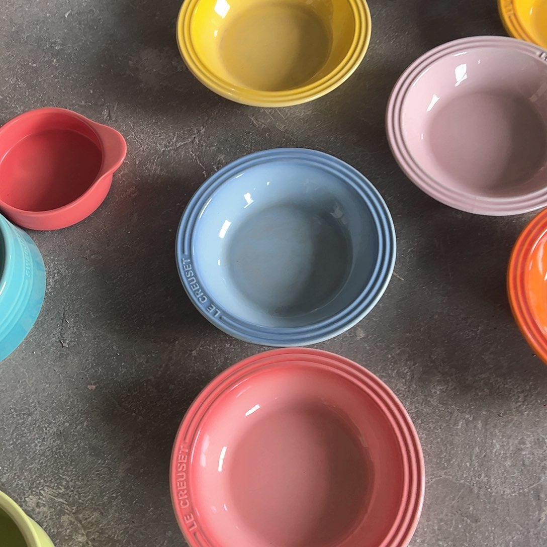 陶瓷 瑕疵 大餐 前 天蓝色➕深粉色