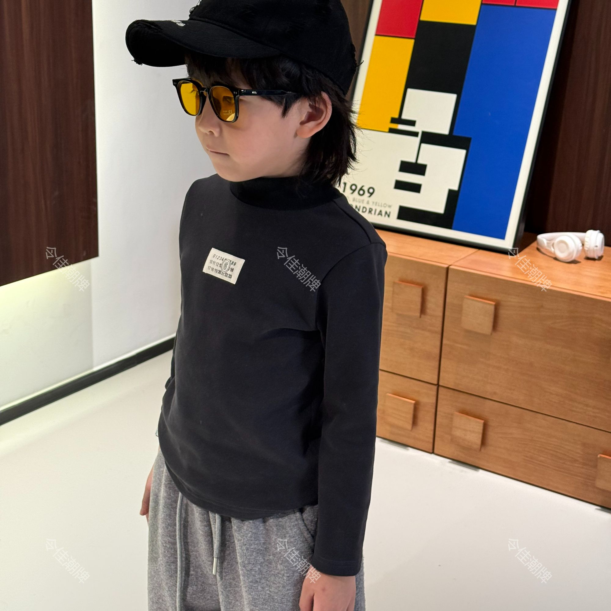 令佳潮牌秋冬儿童中性百搭双色黑白长袖半高领打底衫3273