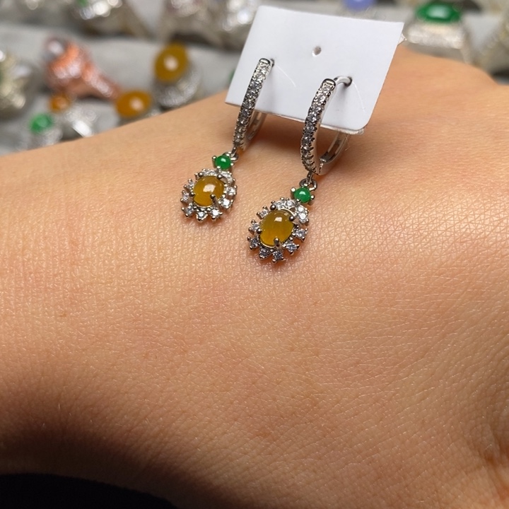 翡翠耳饰未镶嵌耳包