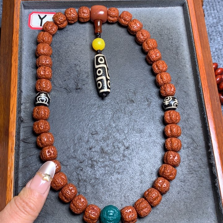 金刚菩提吊坠菩提