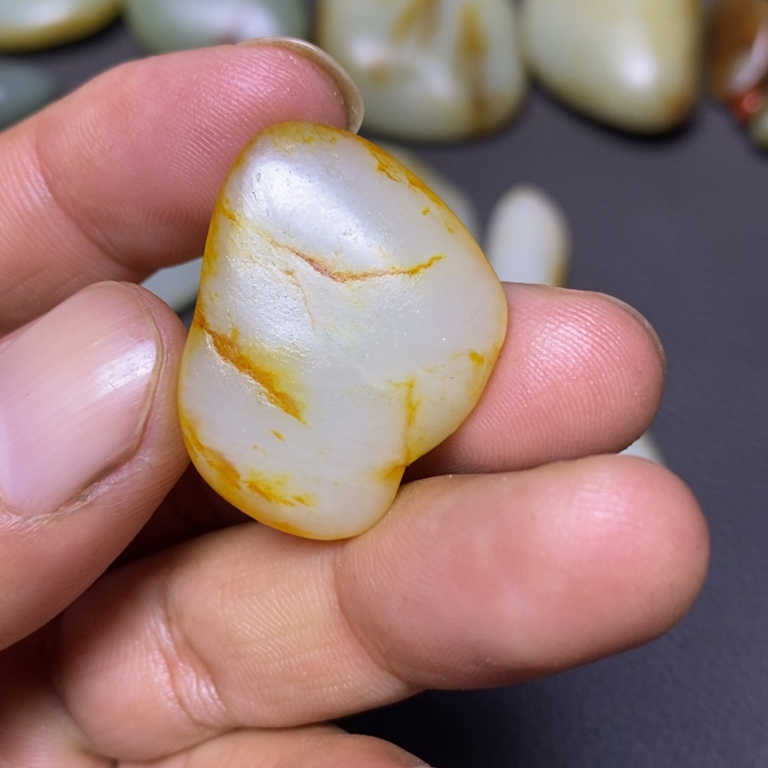 和田玉（糖玉）未镶嵌挂件