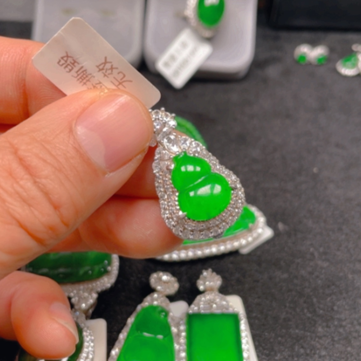 【闪购商品】翡翠颈饰银S925镶嵌吊坠