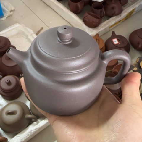 紫砂茶壶自***。天青泥料220cc