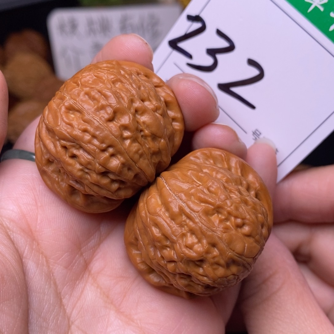把件文玩核桃232铁锤妹妹3.8