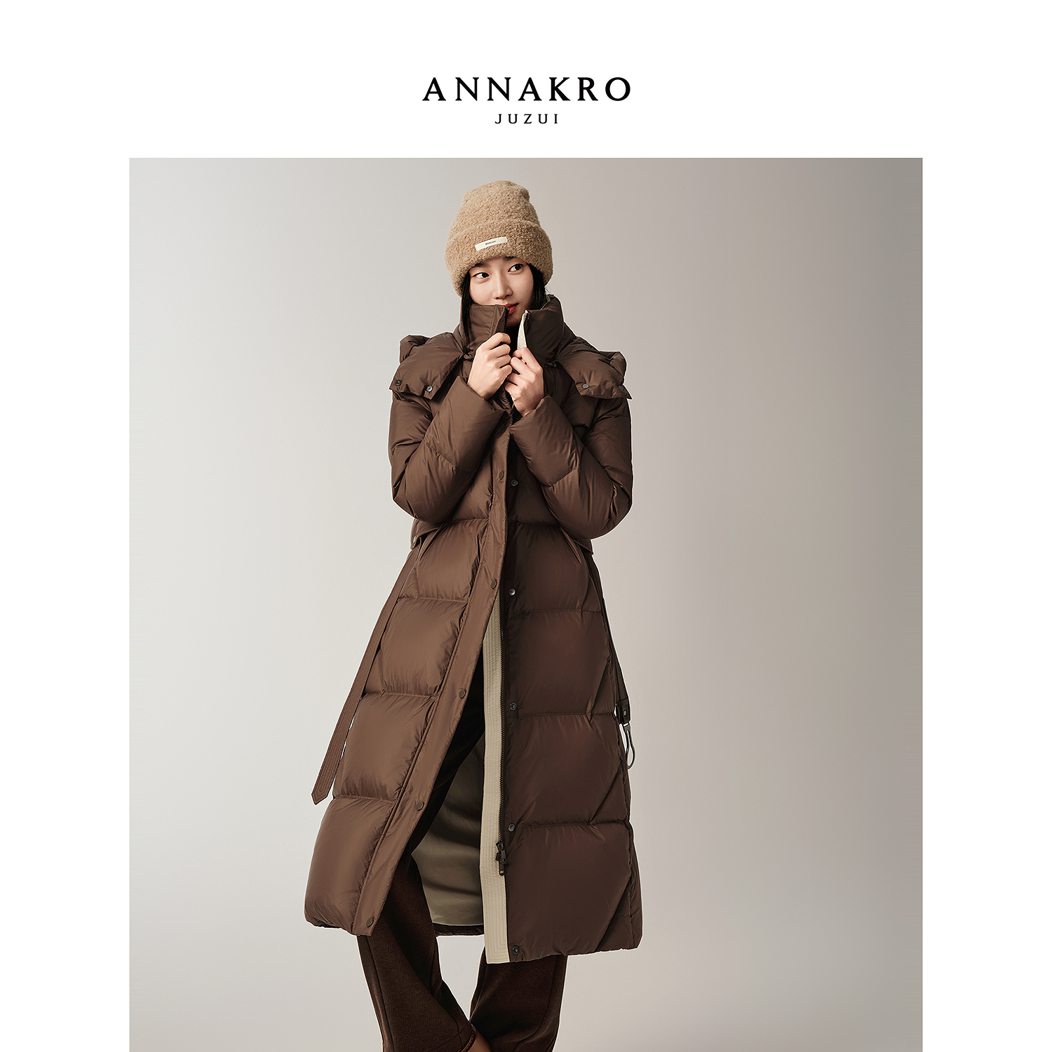 【云朵泡芙】玖姿安娜蔻KWFD03116长款鸭绒羽绒服女2025冬新款