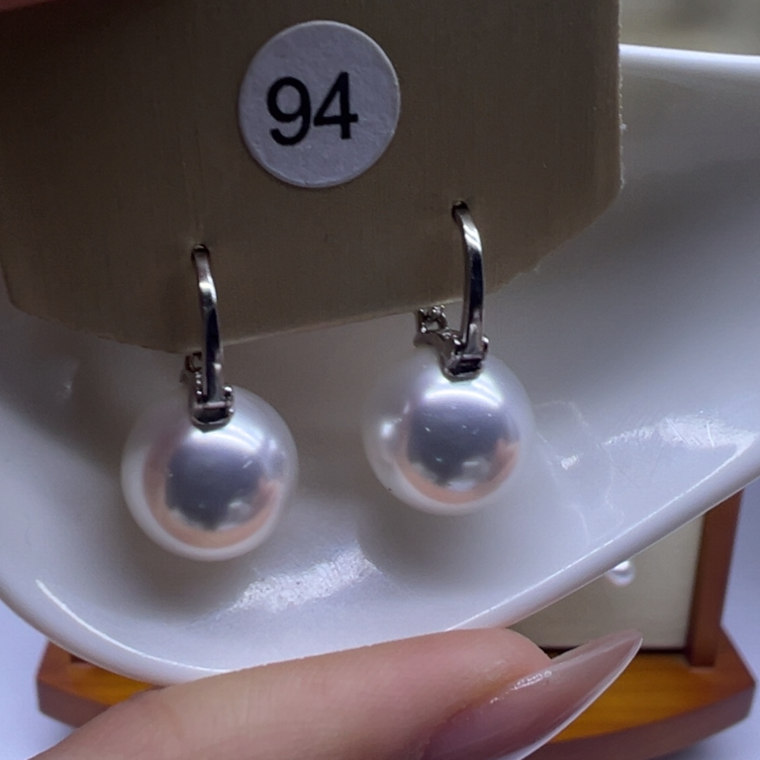 未镶嵌淡水珍珠耳饰