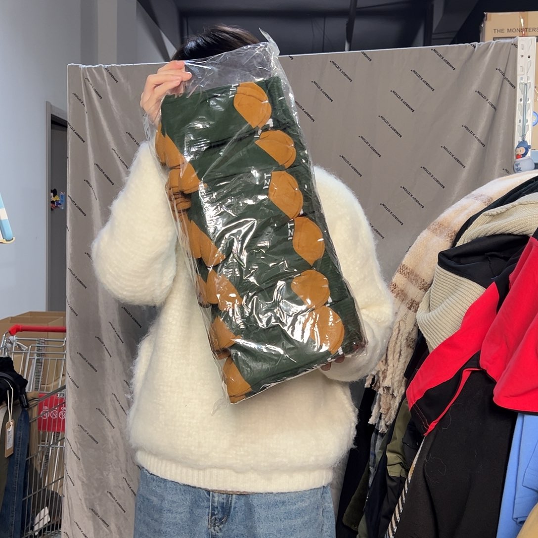 25-30绿色长款加厚袜子