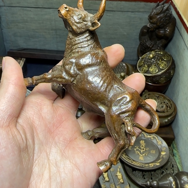 铜器把玩摆件链接