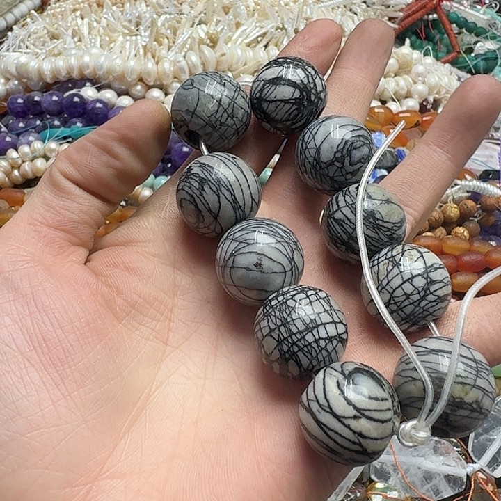 玛瑙/玉髓未镶嵌珠宝半成品一条22mm黑线大孔