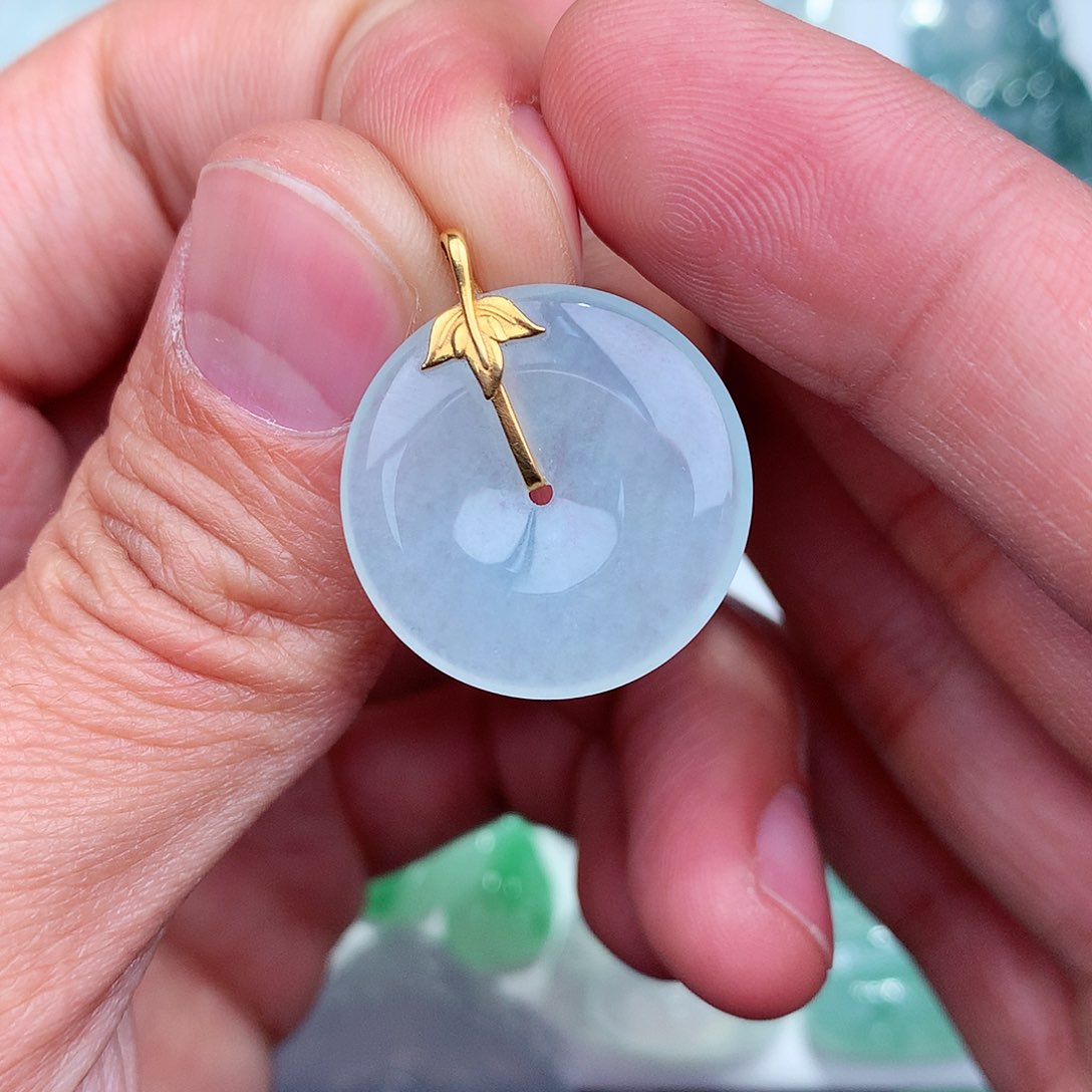 翡翠吊坠(不含链)18K金镶嵌