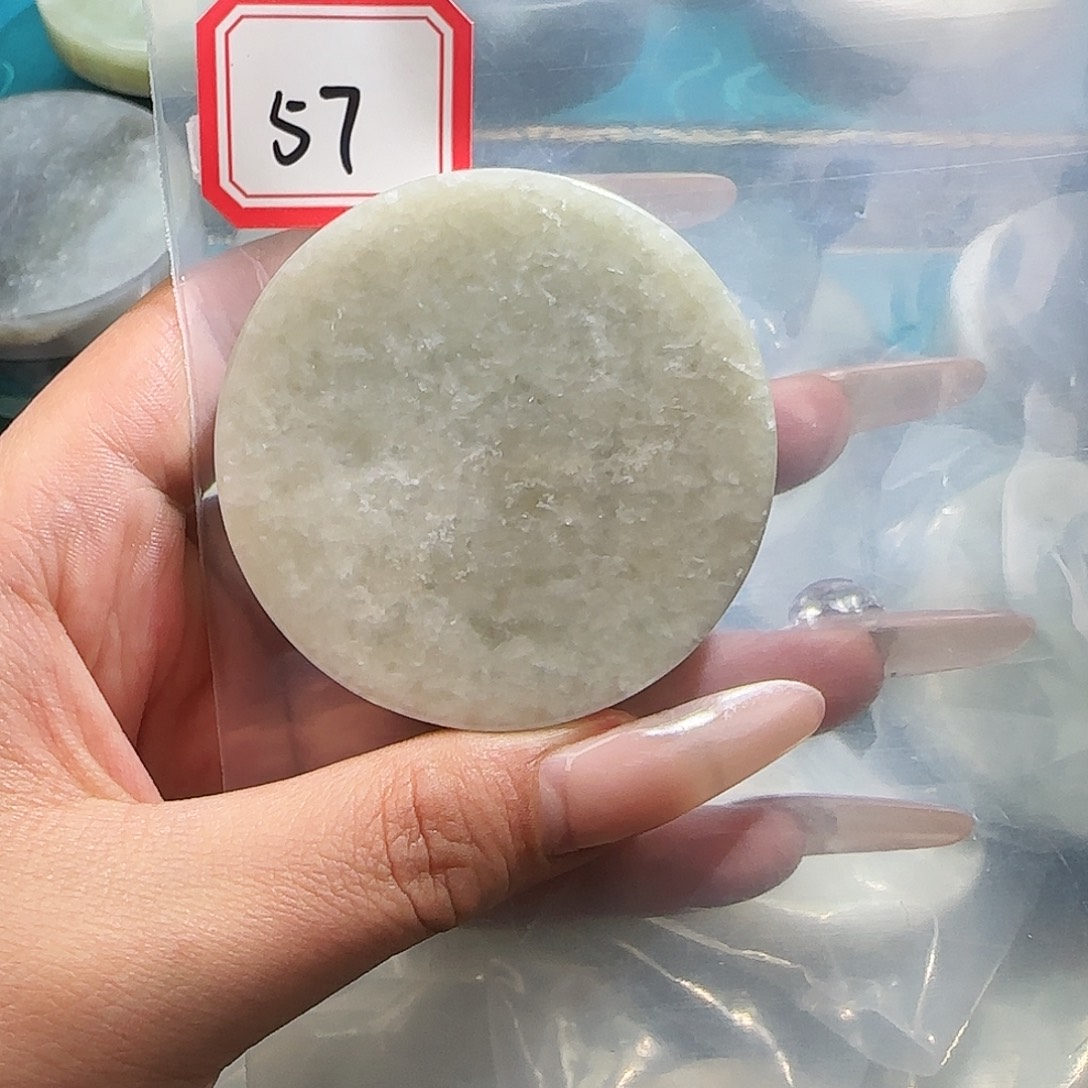 和田玉未镶嵌珠宝半成品