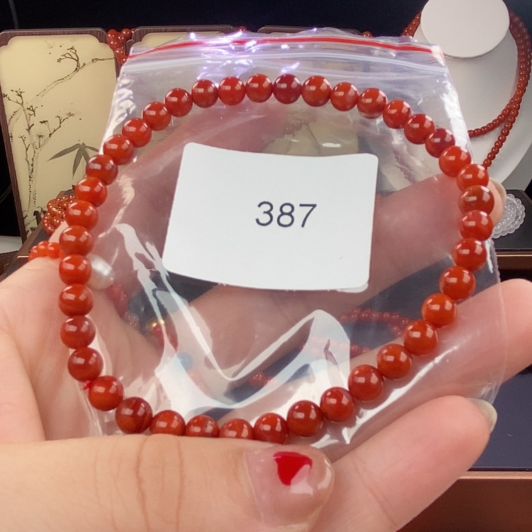 南红玛瑙未镶嵌手链