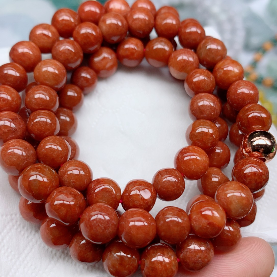 翡翠未镶嵌颈饰珠子