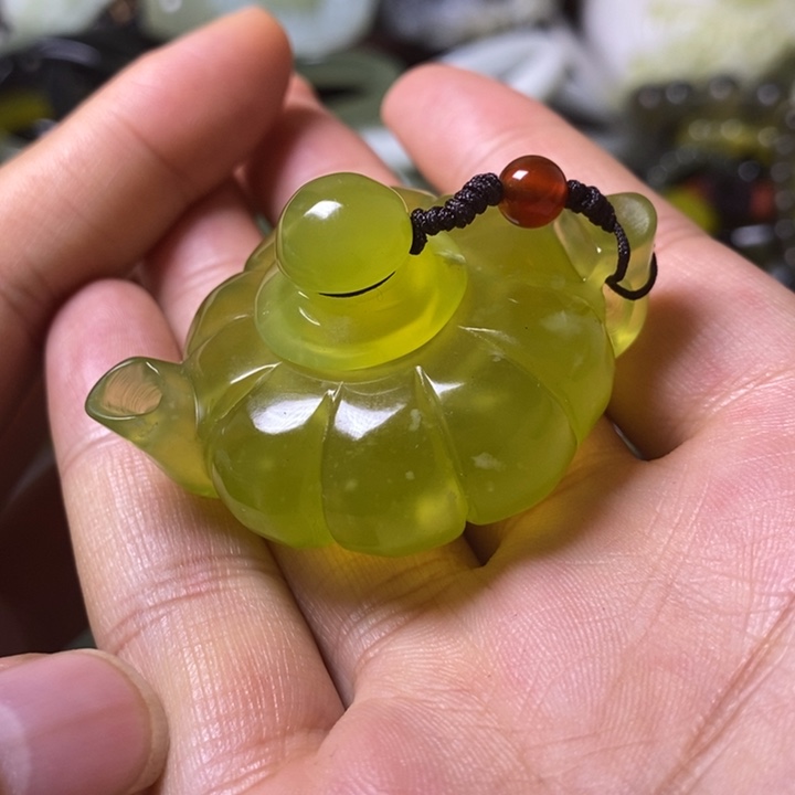 岫玉岫玉颈饰未镶嵌