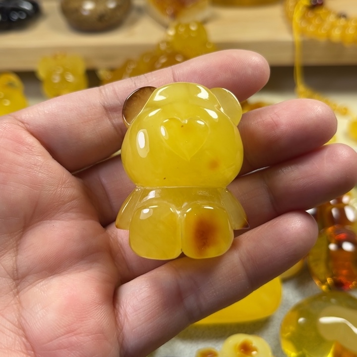 琥珀颈饰未镶嵌琥珀蜜蜡