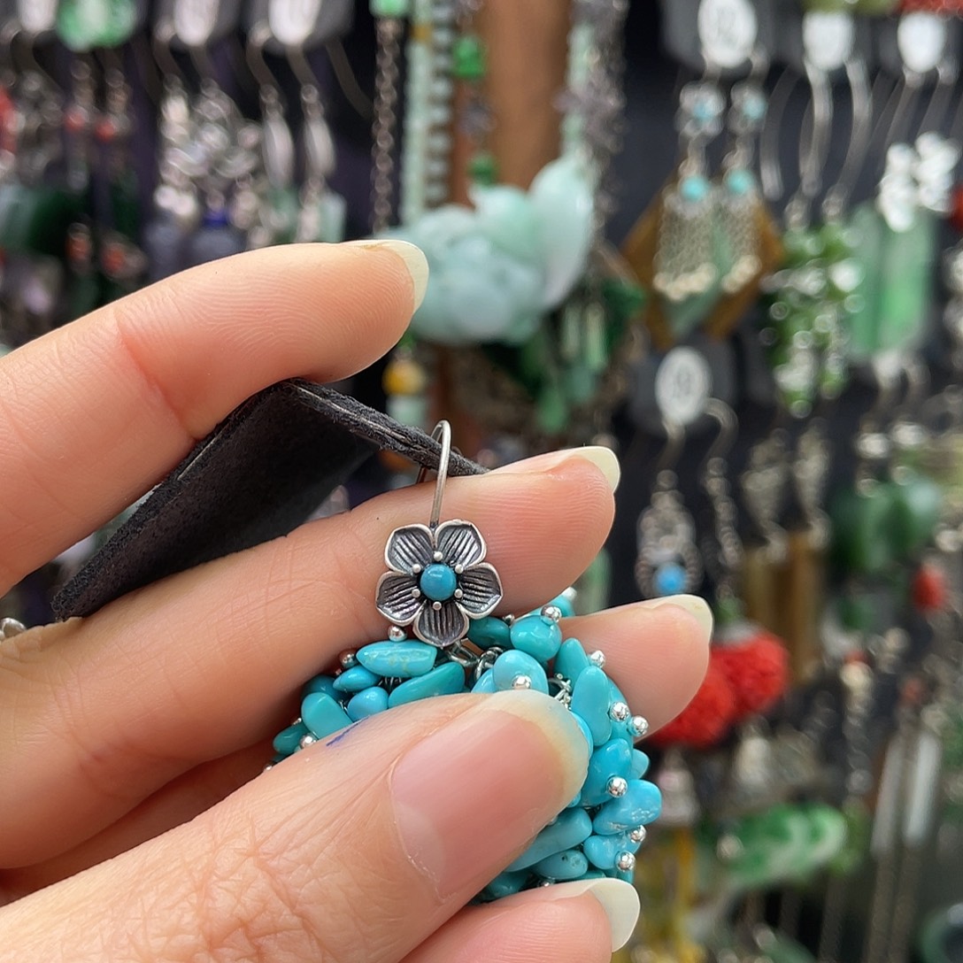 艾***思和田玉未镶嵌耳饰366yhjj