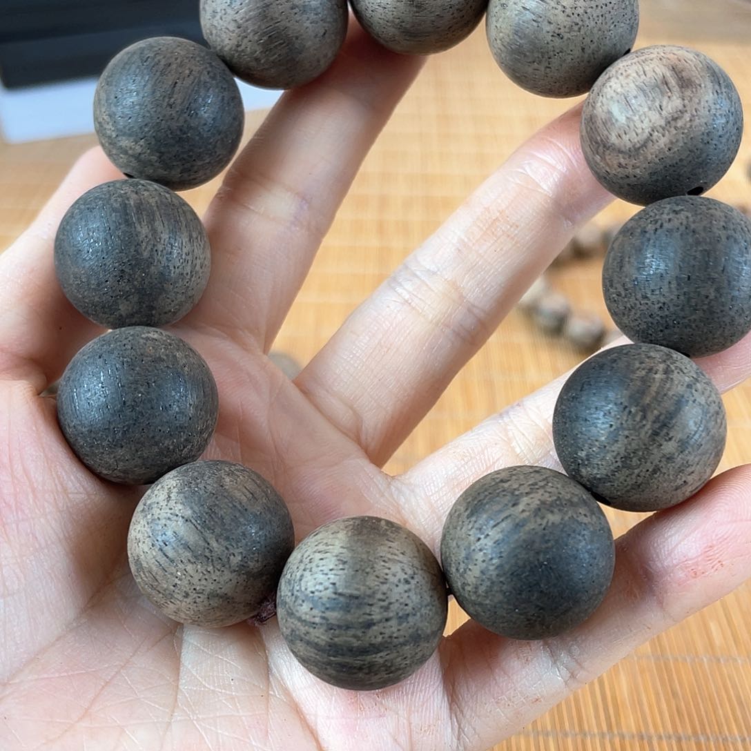 降真香手串/手链2.0超绿莺歌绿棋楠大漏