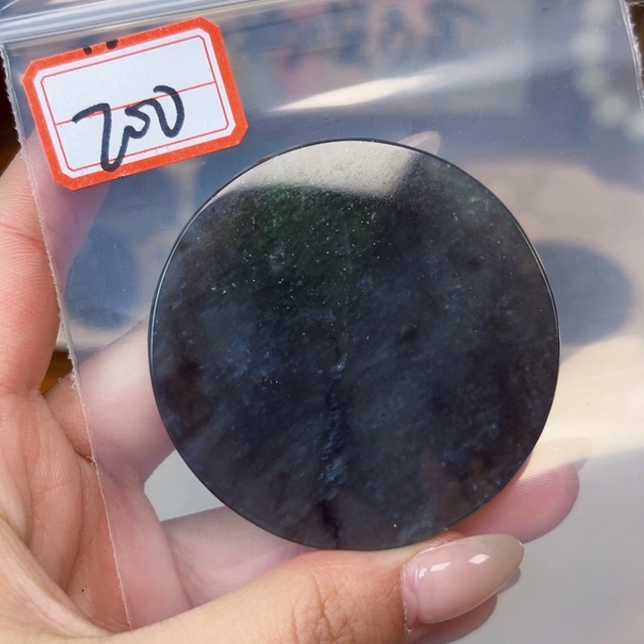 和田玉未镶嵌和田玉