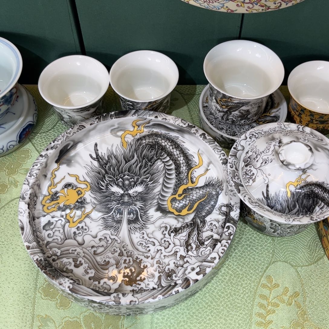 景德陶瓷景德陶瓷