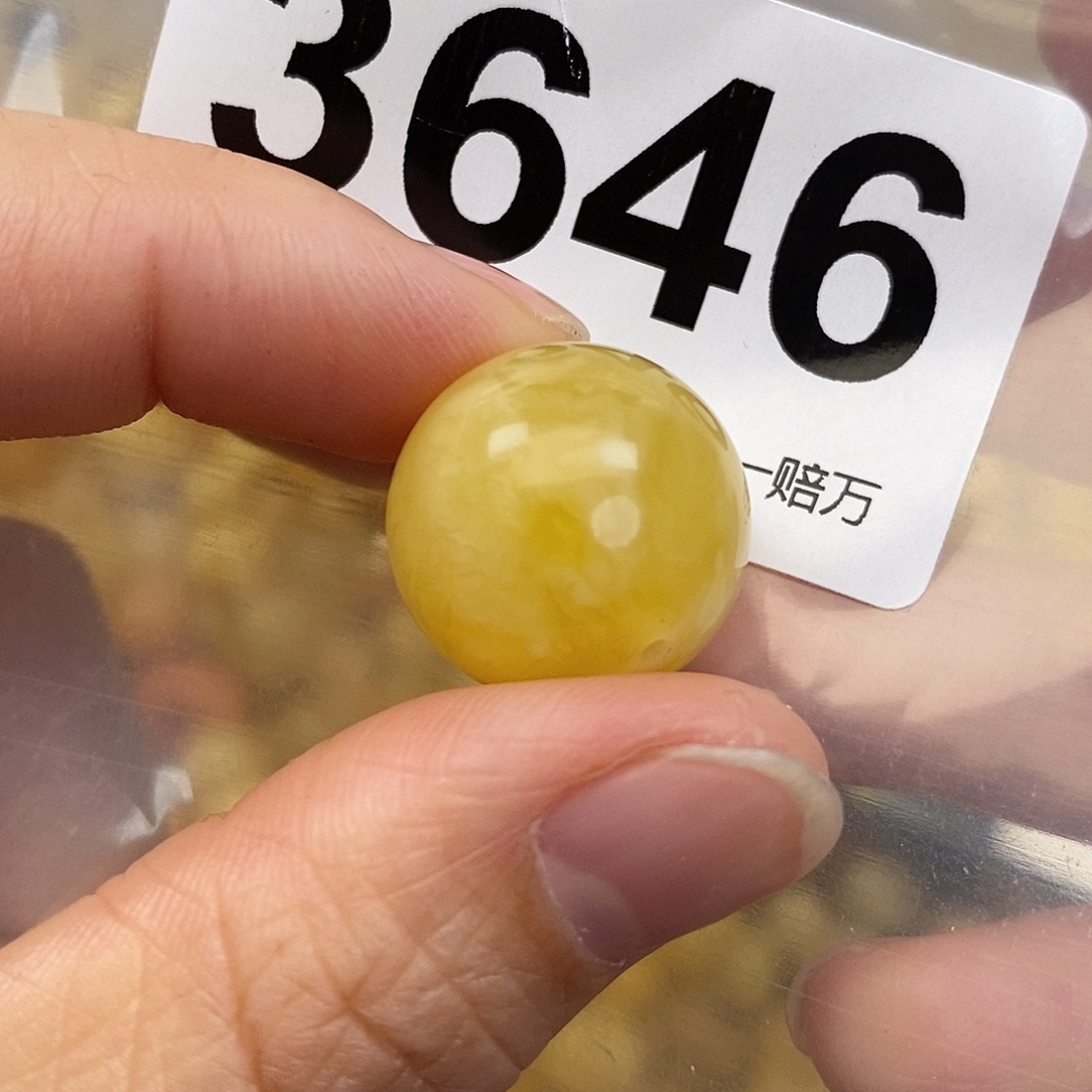 蜜蜡未镶嵌珠宝奇石18,1