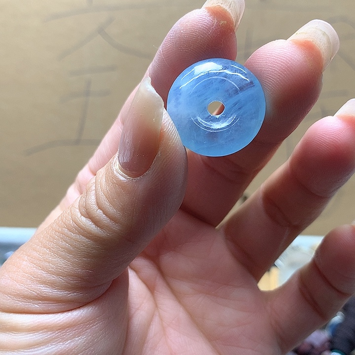 水晶水晶吊坠未镶嵌