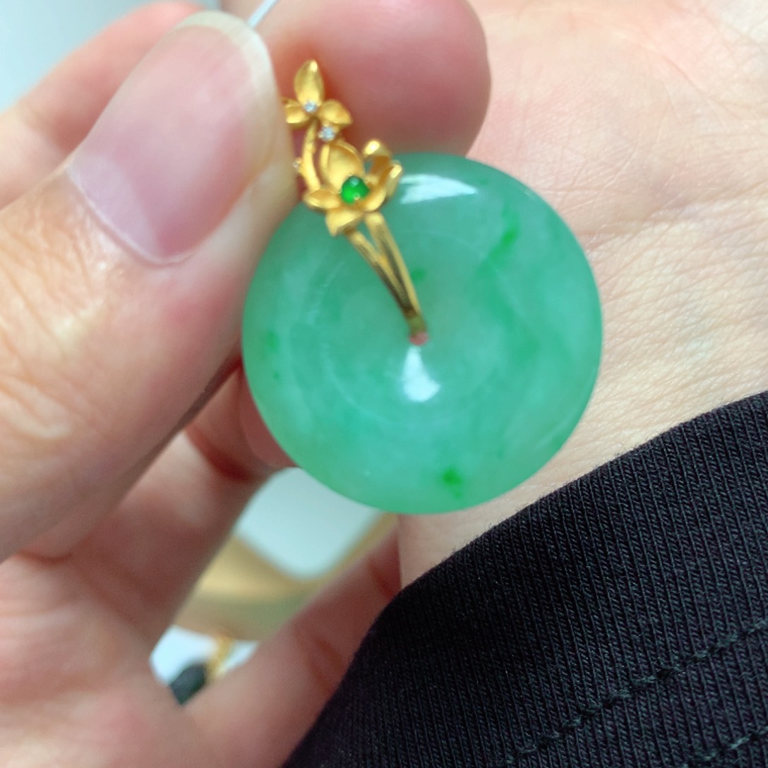 翡翠18K金镶嵌吊坠(不含链)