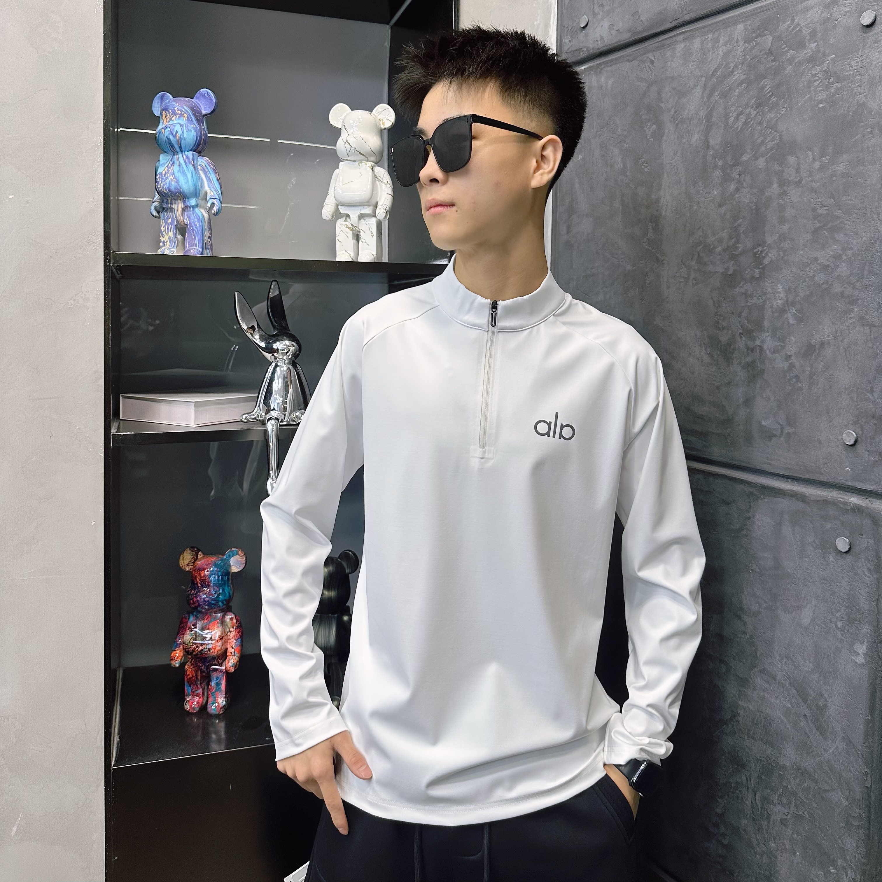 潮牌春秋款男士户外百搭商务修身弹力卫衣时尚打底立领长袖8303