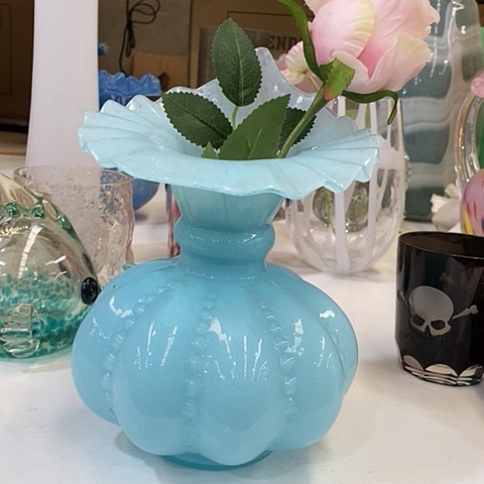 花瓶高19厘米口径5厘米