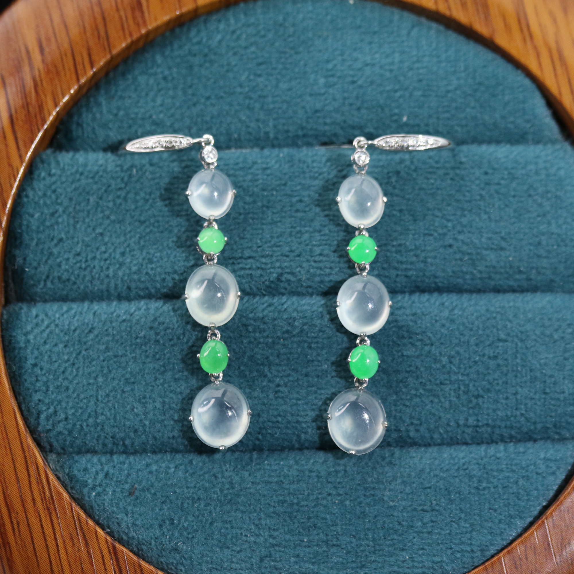 22天然缅甸翡翠A货18k耳饰/901199/上海嘉禾拍卖