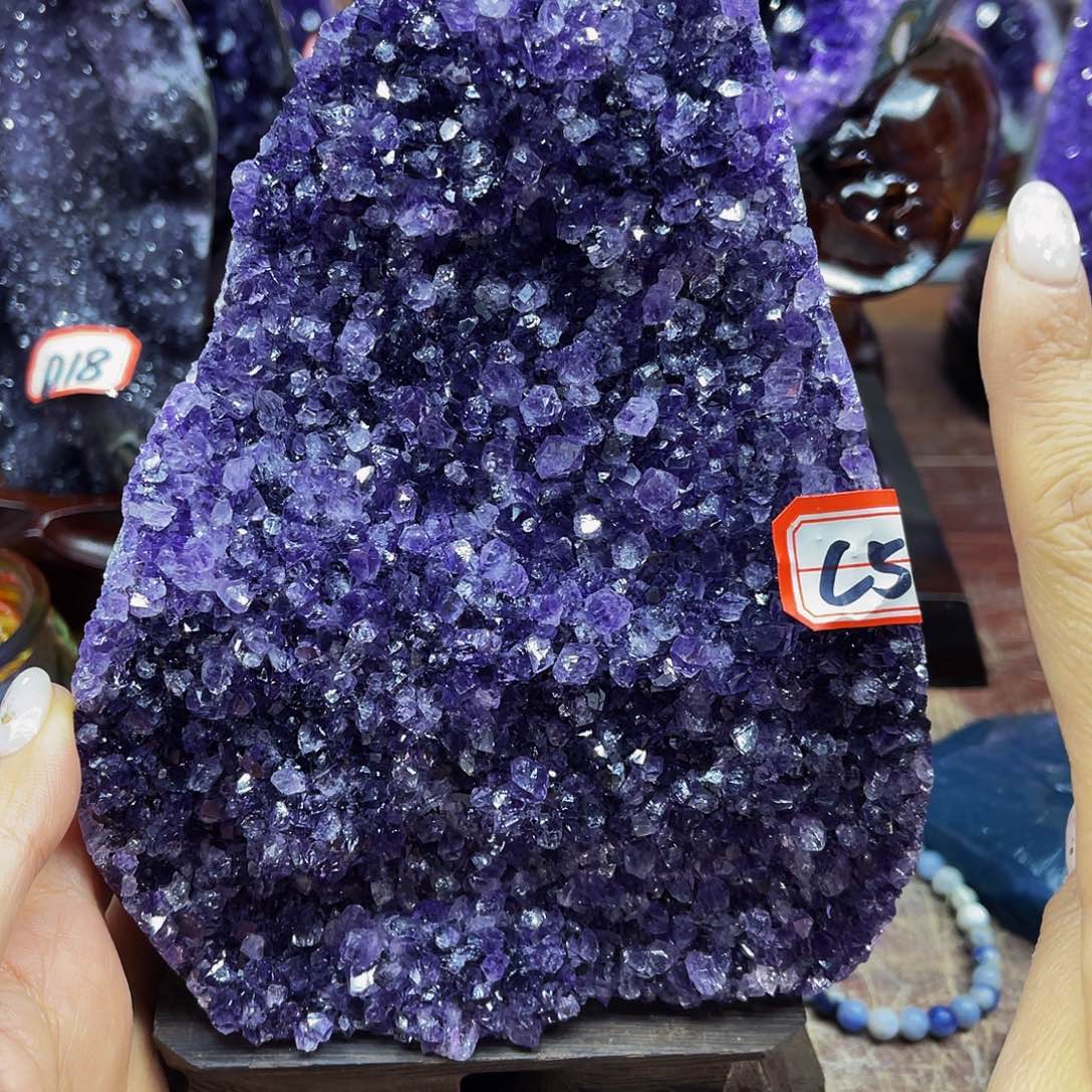 晶体大型摆件未镶嵌