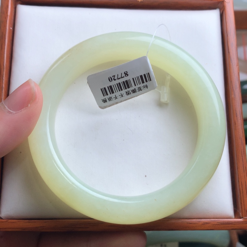 【闪购商品】和田玉手镯未镶嵌